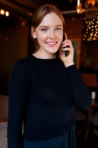 Girl computer smile