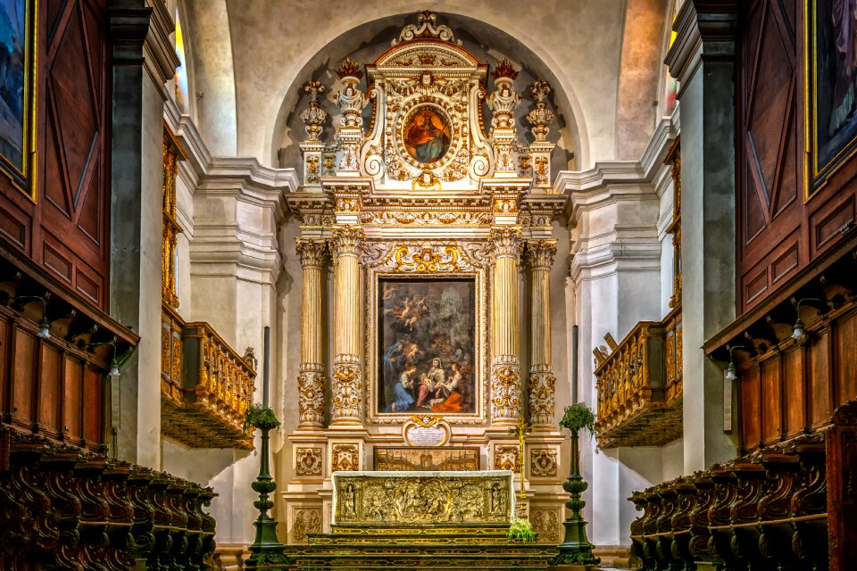 Religion dom catholic