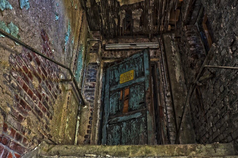 Pforphoto abandoned dilapidated