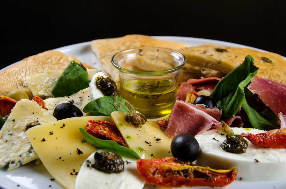 Black olives olive oil dish