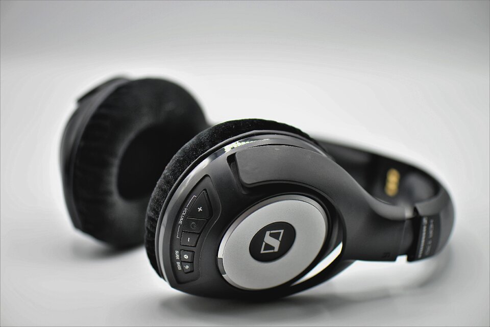 Radio music wireless headphones