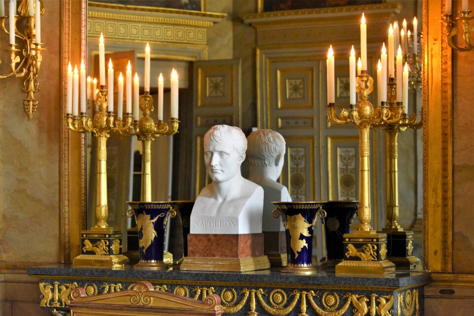 Napoleon sculpture history