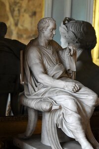 Sculpture history museum