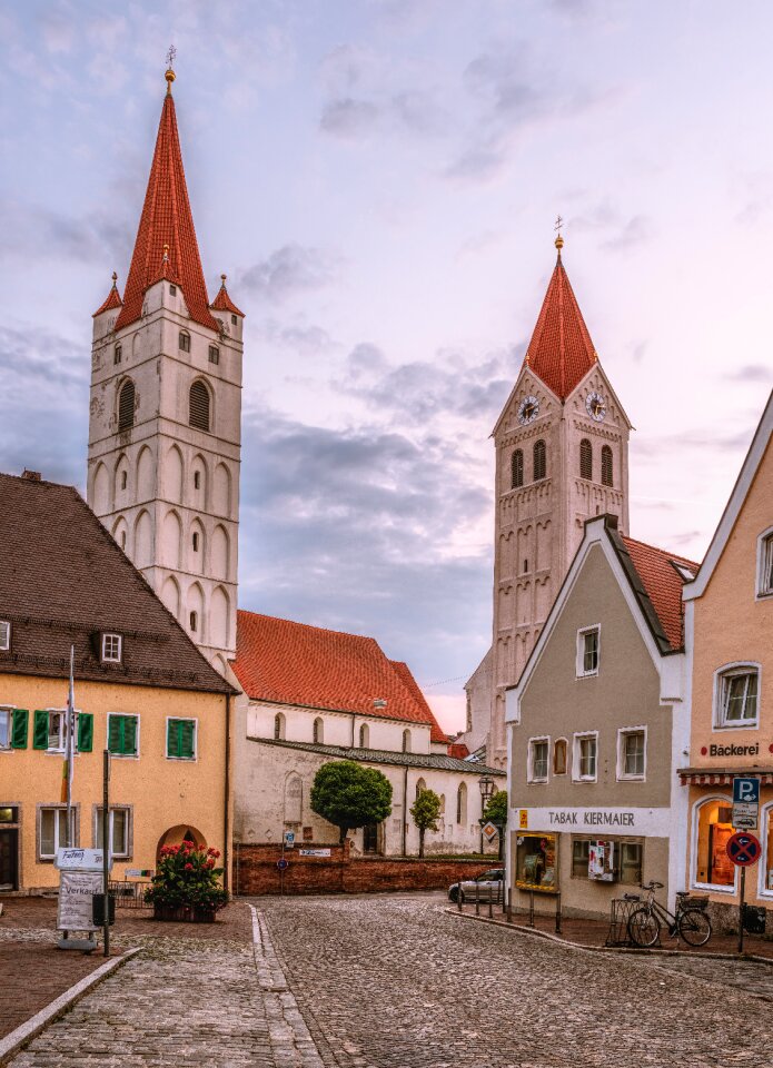 St kastulus sunrise architecture