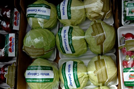 Vegetables on display at the Surkh Rod vegetable packing facility in Surkh Rod, Nangarhar Province of Afghanistan, February 9, 2011. (S.K. Vemmer/Department of State)