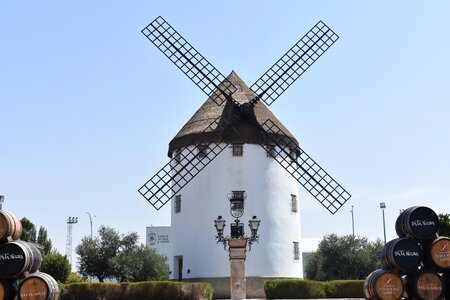 Travel castle monument