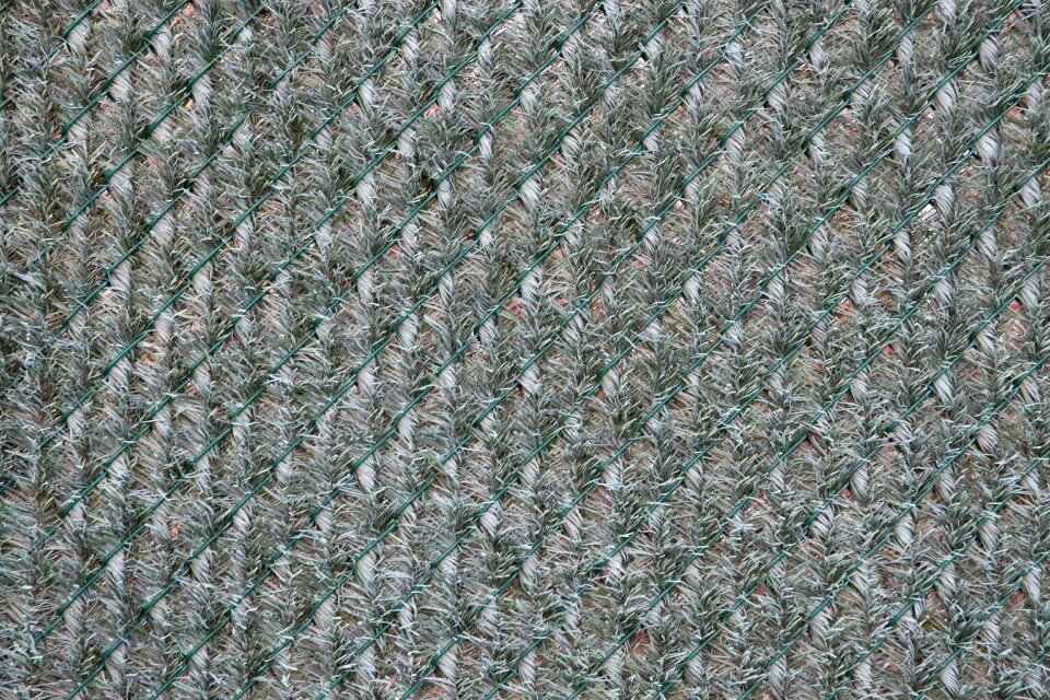 Porous textile fabric