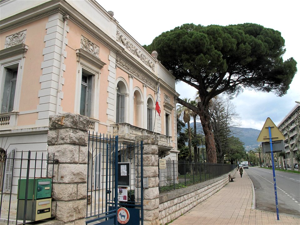 The Palais Carnolès in Menton (Alpes-Maritimes, France). Seen along the avenue.