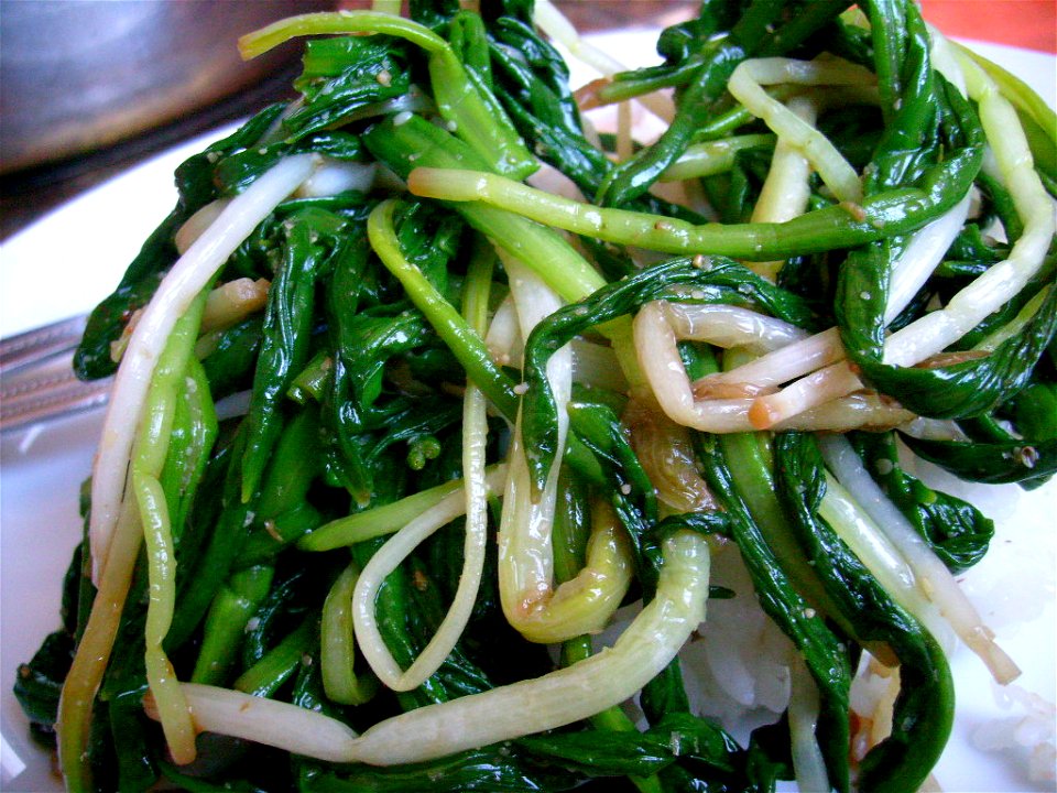 Salad (Kimchi) from fresh ramsons   for the recipe, you may ask the author
