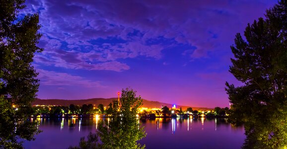 Sunset lakeside dope
