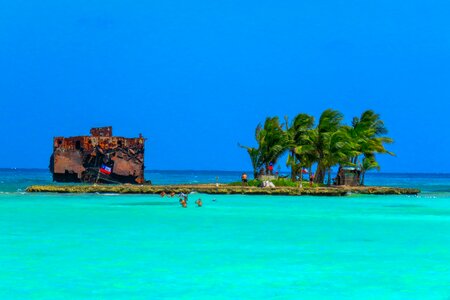 Rest travel island