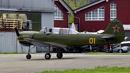 Propeller flying russian