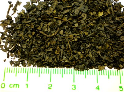 About half a gram of a 25x Salvia divinorum extract (meaning these leaf fragments have 25 times as much Salvinorin A as normal Salvia divinorum leaves).  This was purchased from an online website and 