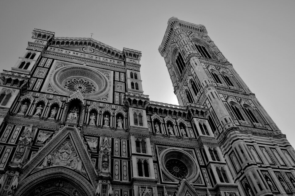 Building the cathedral black and white