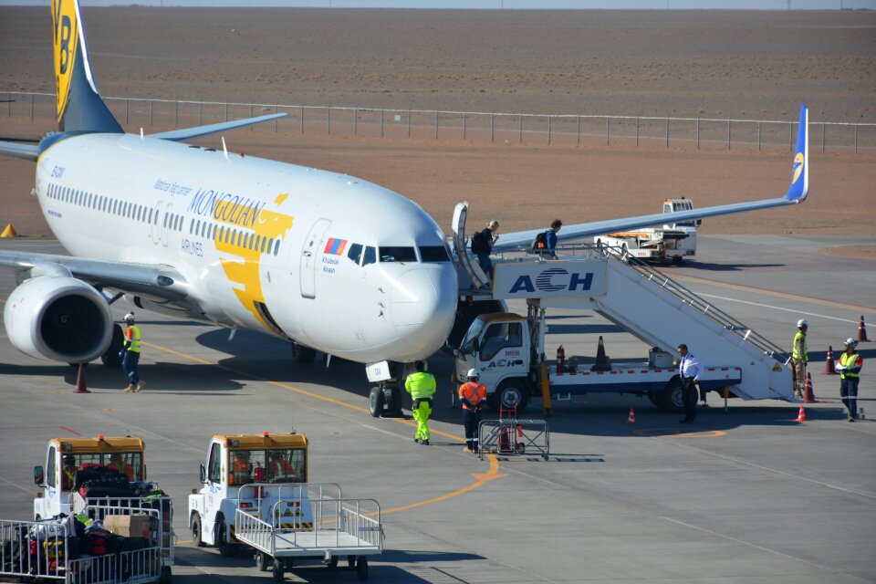 Aviation runway transportation