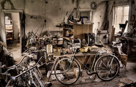 Service repair tools