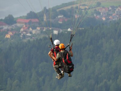 Flying paragliding mountains