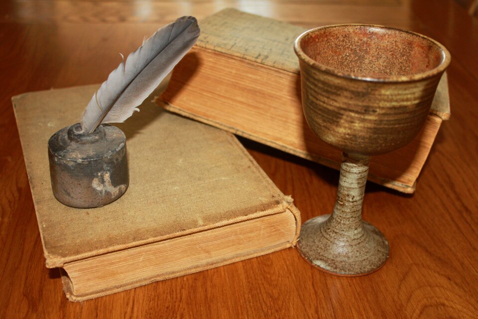 Inkwell ink pot books