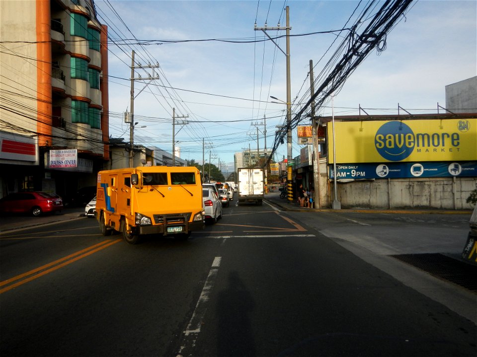 Andres Bonifacio Avenue by the Barangka Viaduct (Marikina City) Load limit 20 metric tons K0014+1081 K0014+1241 length 160 meters Monte Vista Footbridge (Marcos Highway, Industrial Valley - Barangaka,