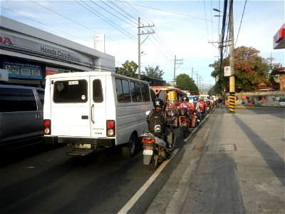 Andres Bonifacio Avenue by the Barangka Viaduct (Marikina City) Load limit 20 metric tons K0014+1081 K0014+1241 length 160 meters Monte Vista Footbridge (Marcos Highway, Industrial Valley - Barangaka,