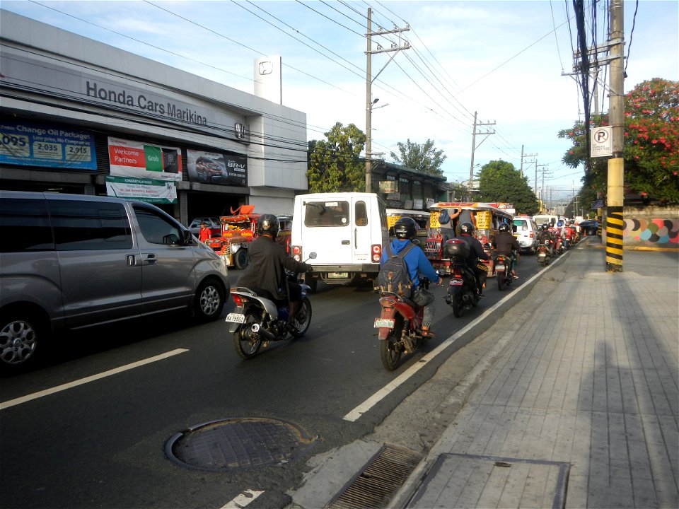 Andres Bonifacio Avenue by the Barangka Viaduct (Marikina City) Load limit 20 metric tons K0014+1081 K0014+1241 length 160 meters Monte Vista Footbridge (Marcos Highway, Industrial Valley - Barangaka,