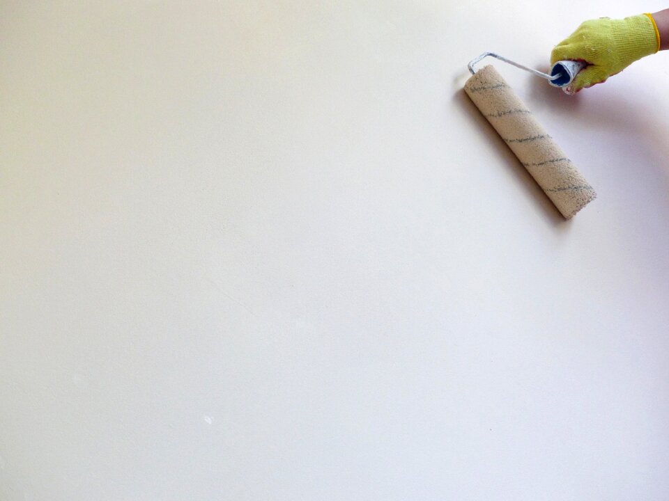 Wall renovation arm