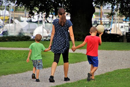 The ball children spacer