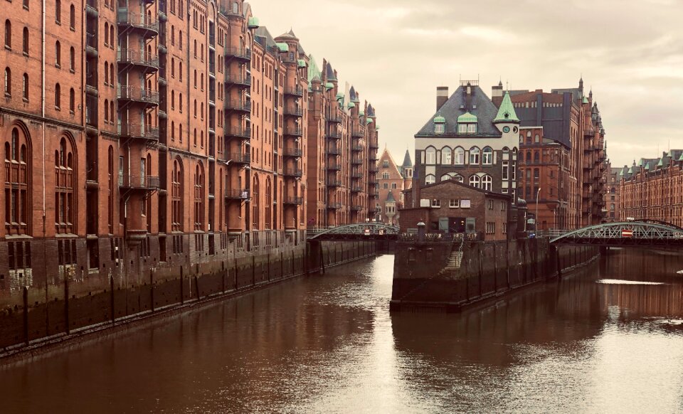 Building brick waters