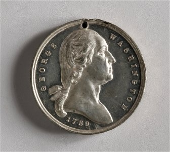 Medal; Sculpture photo