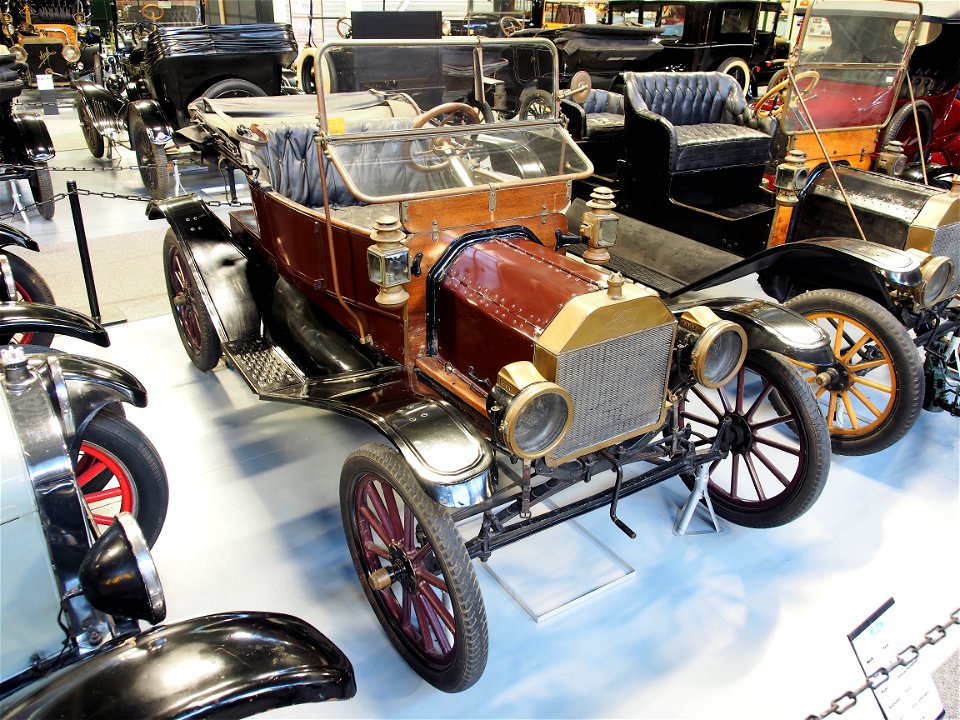 1911 Ford Model T Torpedo Runabout at the Den Hartogh Ford Museum. (Though labeled as a 1912 by the museum, this style of Torpedo Runabout was a 1911 model; also, the 2018 Bonhams auction of this car 