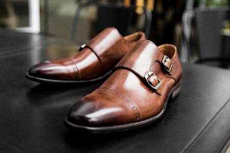 Shoe shine monstrap shoes men