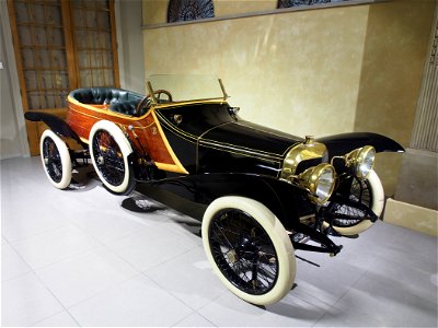 1912 Panhard & Levassor X19 Labourdette Skiff-Torpedo
 photographed at the Louwman museum.