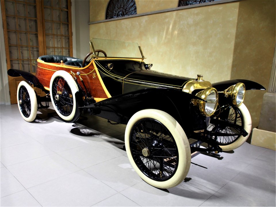 1912 Panhard & Levassor X19 Labourdette Skiff-Torpedo
 photographed at the Louwman museum.