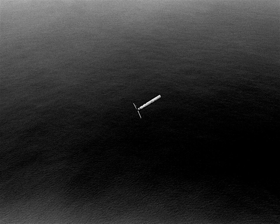 The original finding aid described this photograph as: Subject Operation/Series: UNITAS XX Base: Ilo Country: Peru (PER) Scene Camera Operator: PH2 J. Vinson Release Status: Released to Public