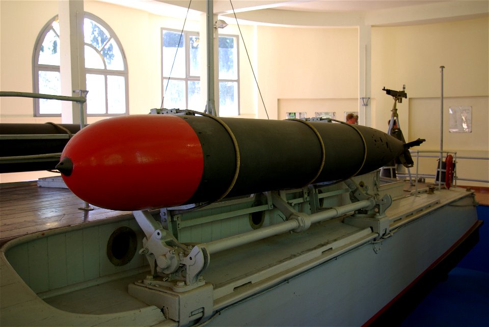 Torpedo des Torpedobootes Motoscafo Anti Sommergibile (MAS) im Vittoriale degli italiani in Gardone Riviera