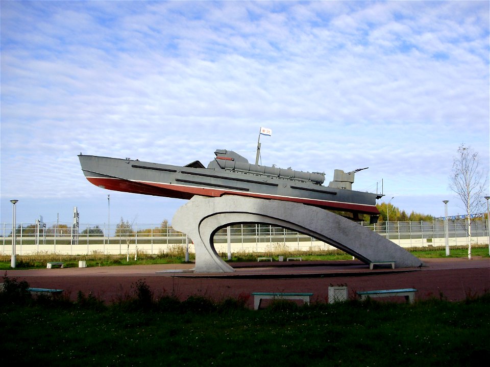 Monument to the torpedo boat mariners of Baltic in Kronstadt.