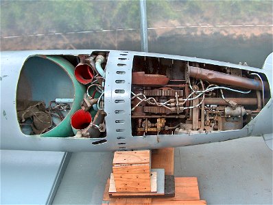 Propulsion system of WWII torpedo Mark 13 used late in war by PT Boats.
This one is with a restored PT-658 in Portland, Oregon USA.