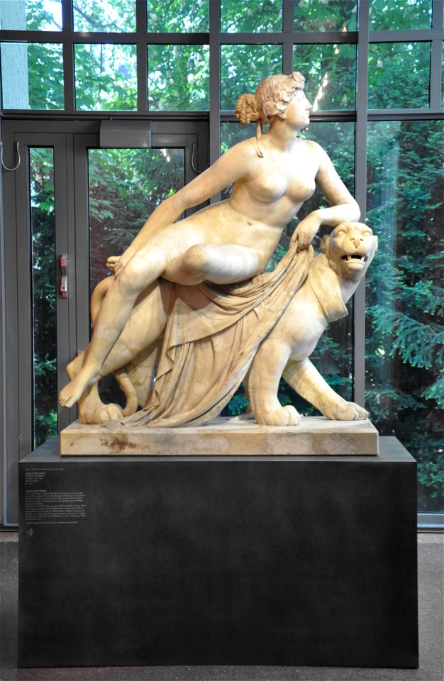 Johann Heinrich Dannecker: Ariadne auf dem Panther; Stuttgart 1803–1814; Marmor; Höhe 146 cm; Liebieghaus, Frankfurt am Main, Inv. Nr. 1569.