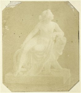 IdentificatieTitel(s): Kleine kopie van Heinrich Danneckers beeld 'Ariadne auf dem Panther'Objecttype: foto Objectnummer: RP-F-AB12277-CVervaardigingVervaardiger: fotograaf: Eduard Isaac AsserPlaats v