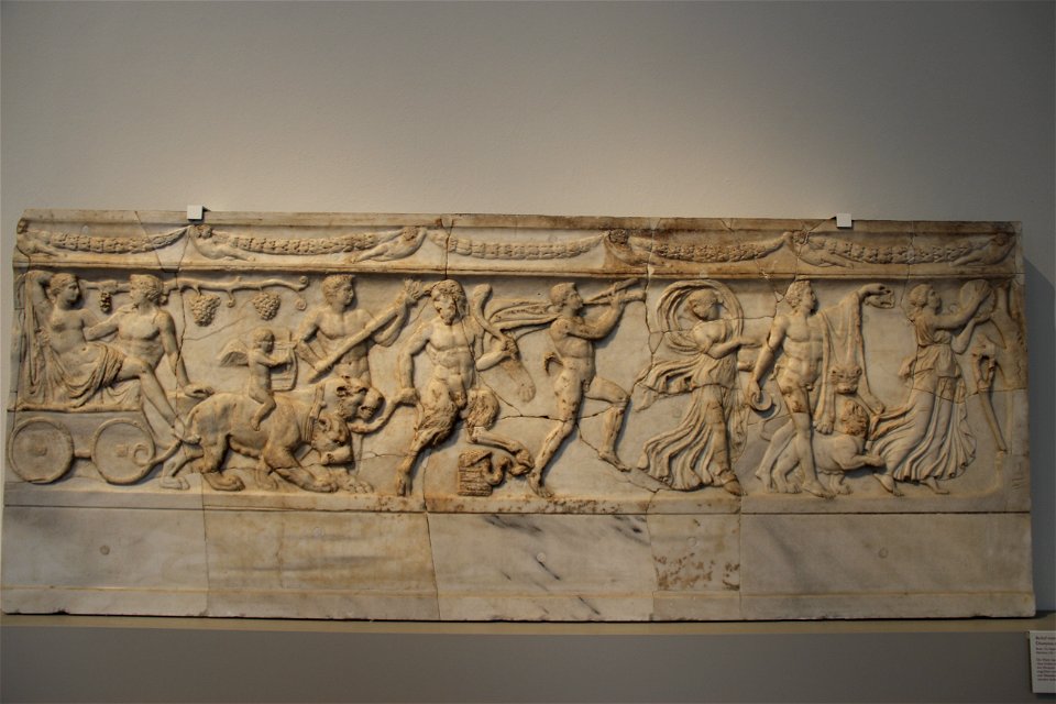 Roman Gallery, Altes Museum, Berlin, Germany. Complete indexed photo collection at WorldHistoryPics.com.