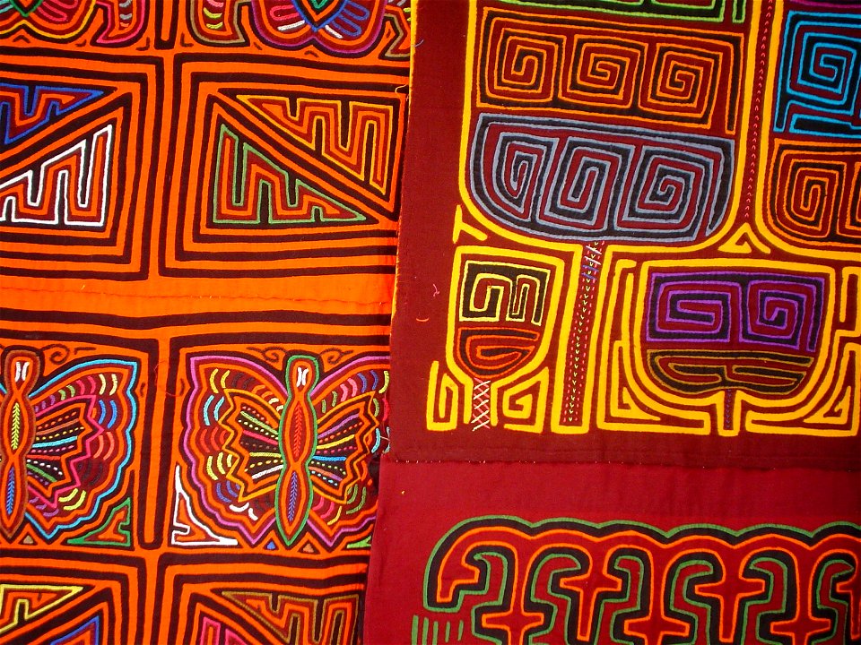 Molas hechas por kunas (raza indígena de Panamá)