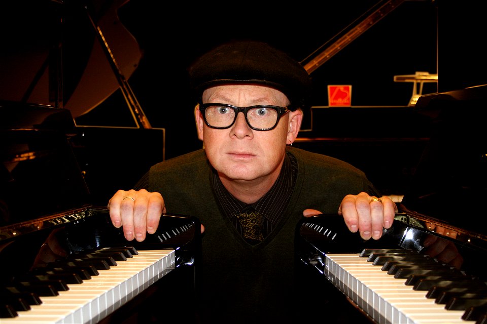 Tor Einar Bekken, Norwegian blues- and jazz musician.