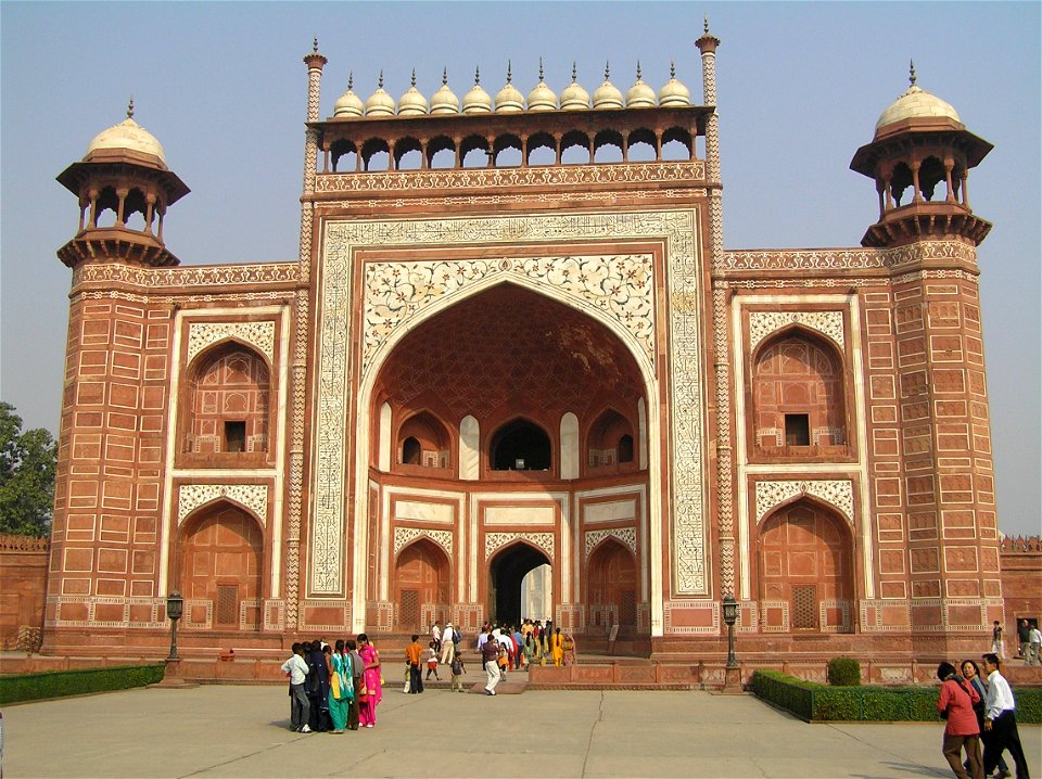 Gate leading to Taj Mahal