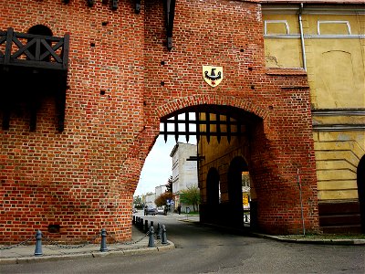 Namysłów - Brama Krakowska w zespole murów obronnych photo