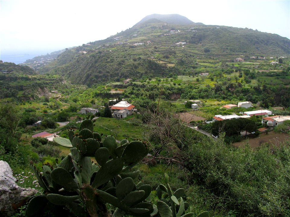 La Piana dei Greci nell'isola di Lipari