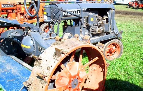 Farmall Regular tractor