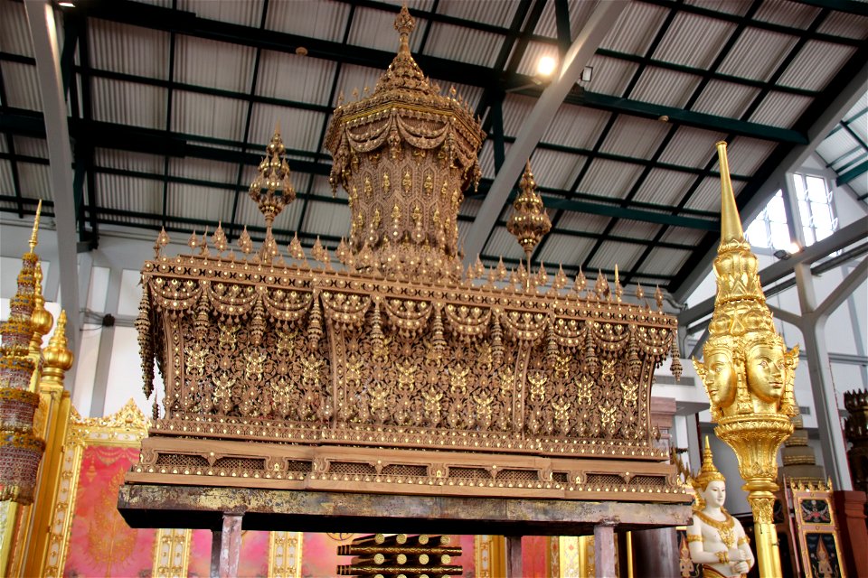 Gallery of Thai Royal Funeral Chariots, National Museum of Thailand, Bangkok. Complete indexed photo collection at WorldHistoryPics.com.