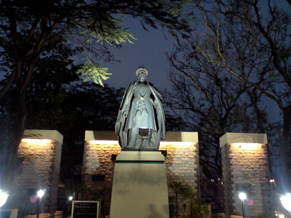 Statue of Rama Varma XVII, Maharaja of Cochin near the Paremkav temple in Thrissur city