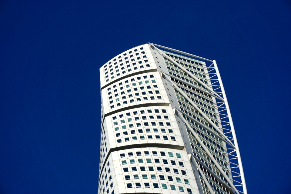 Architecture torso turning