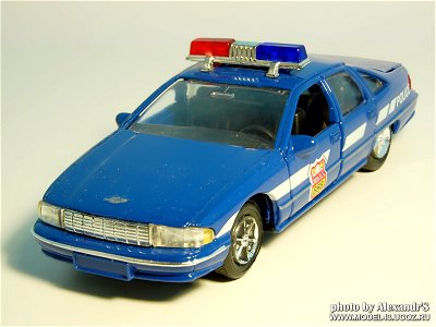 Chevrolet Caprice Classic IV (1991) photo